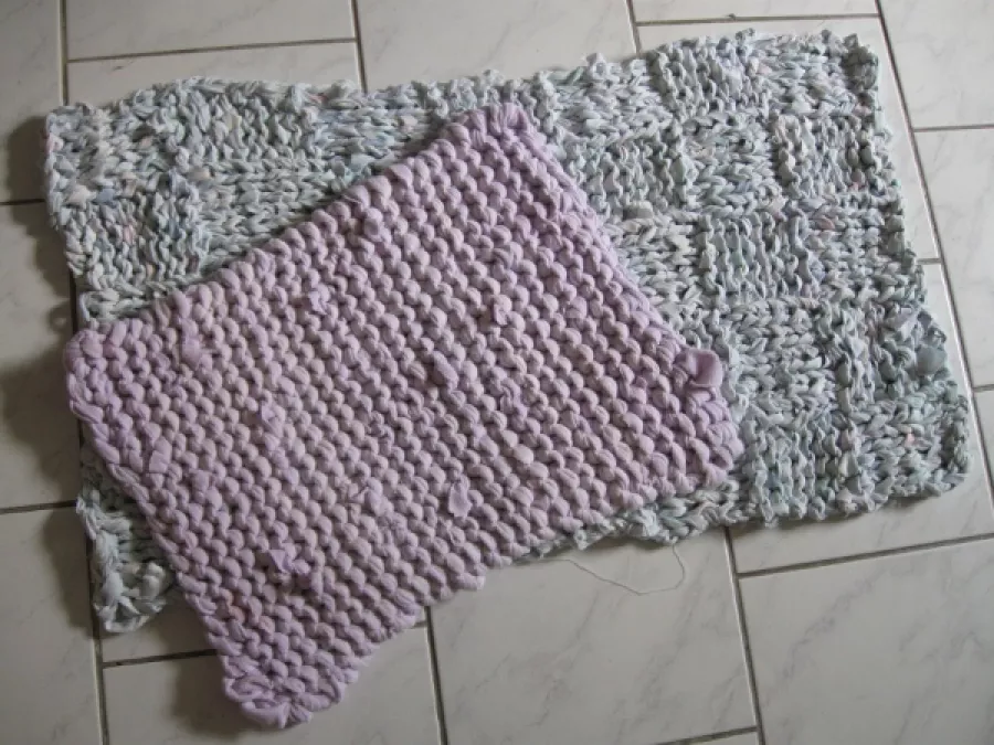 Recycled bath mats