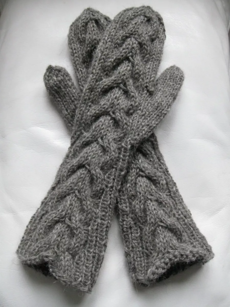 Bellas mittens