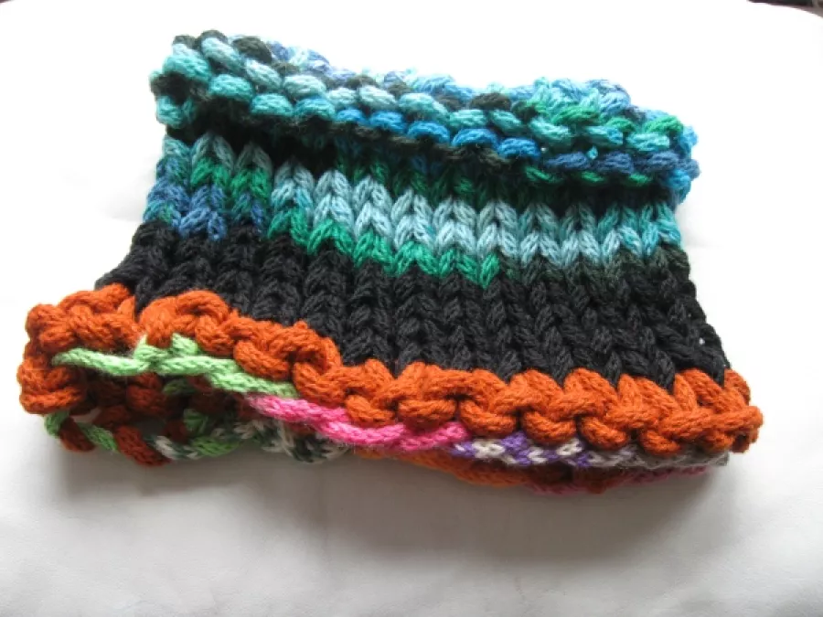 Small cowl