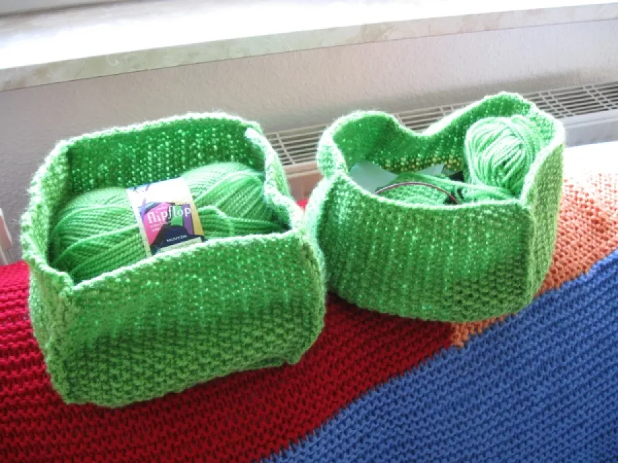 Flip flop baskets