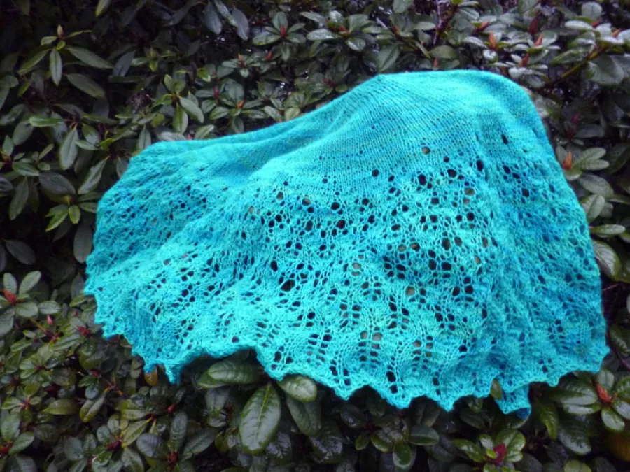 Morgain shawl